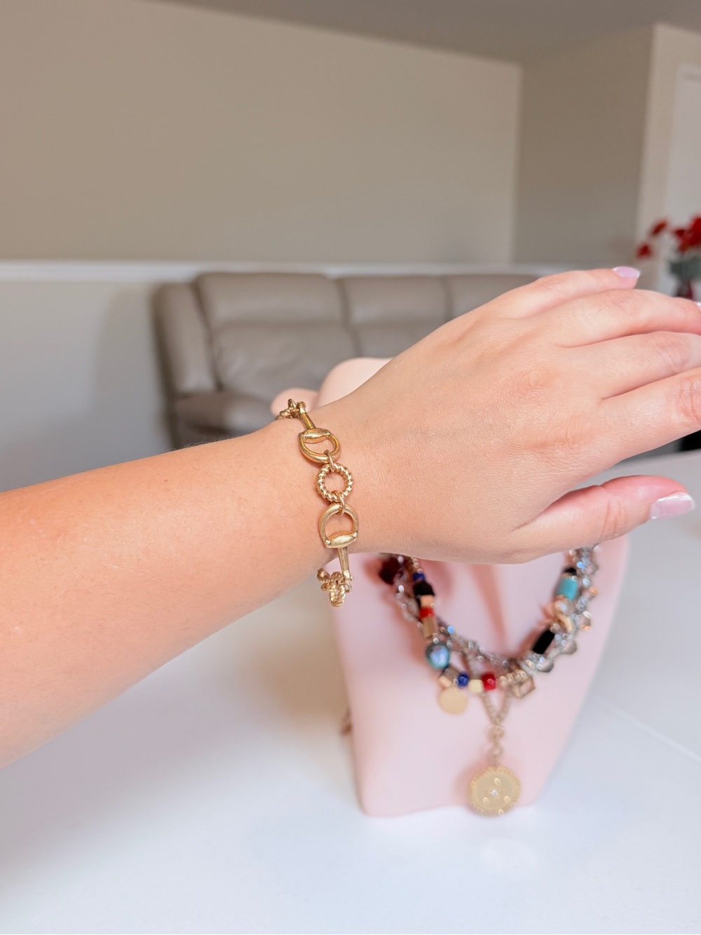 Gold Link Charm Bracelet - Women Jewelry - Picture 2 of 8